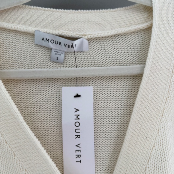 Amour Vert Textured Cardigan NWT Size Small - Picture 8 of 9